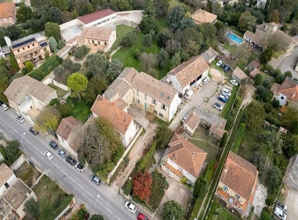 Uzès, Languedoc-Roussillon 30700