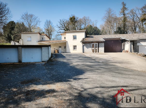 Bourbonne-les-Bains, Grand Est 52400