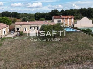Fosses-Et-Baleyssac, Aquitaine 33190