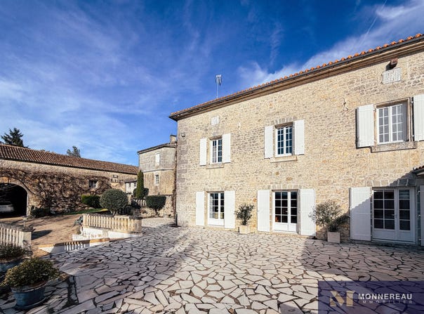 Mouthiers-sur-Boëme, Poitou-Charentes 16440