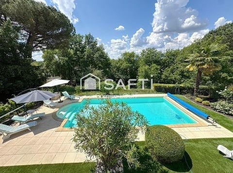 Latresne, Aquitaine 33360