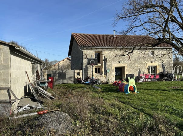 Usson-du-Poitou, Vienne 86350