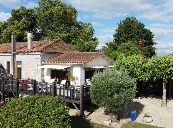 Bors-de-Montmoreau, Poitou-Charentes 16190