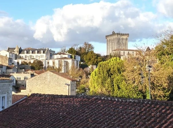 Pons, Charente-Maritime 17800