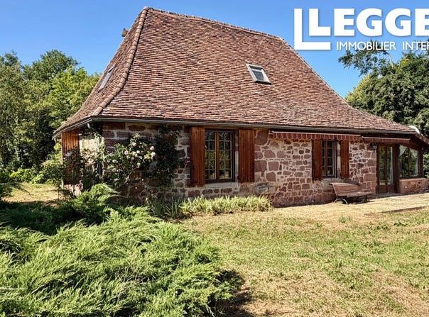 Hautefort, Nouvelle-Aquitaine 24390