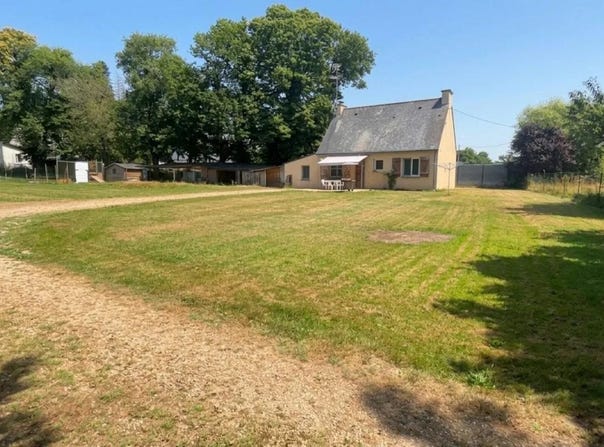 Malestroit, Brittany 56140