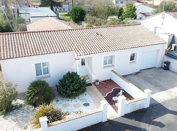 AIZENAY, Pays de la Loire 85190