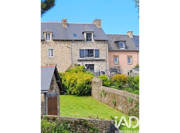 Plouër-sur-Rance, Brittany 22490