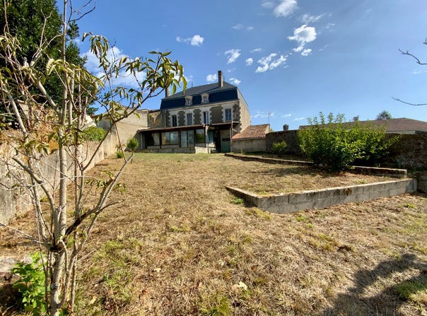 MONTENDRE, Nouvelle-Aquitaine 17130