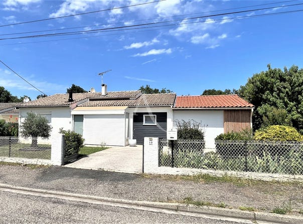MONTAYRAL, Nouvelle-Aquitaine 47500