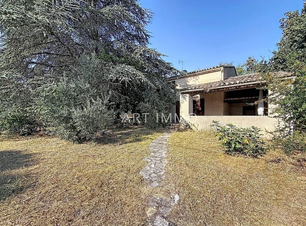 Robion, Provence-Alpes-Côte d'Azur 84440