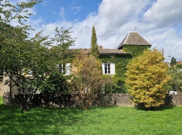 Mâcon, Burgundy 71000