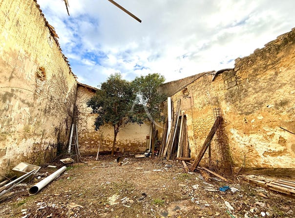 MEZE, Occitanie 34140