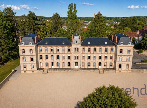 YZEURE, Auvergne-Rhône-Alpes 03400