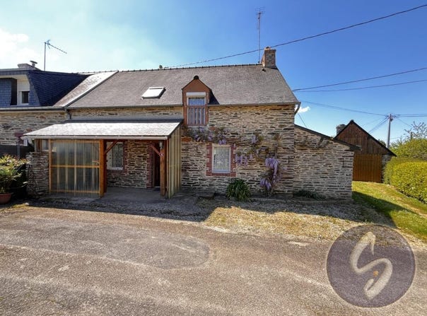 Malestroit, Brittany 56140