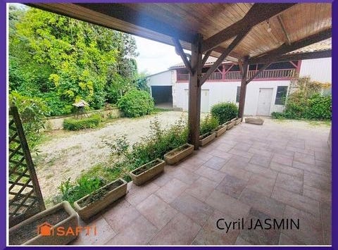 Saint-Maixent-l'Ecole, Poitou-Charentes 79400
