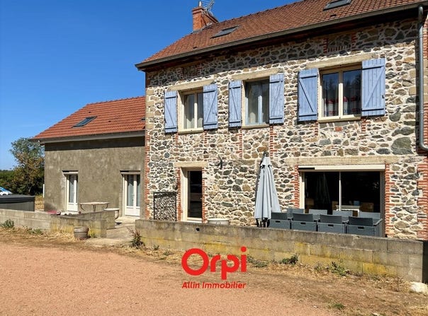 Huriel, Auvergne 03380