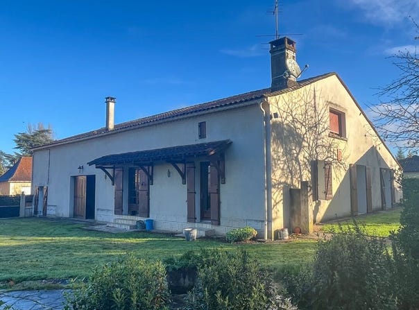 Ménesplet, Aquitaine 24700