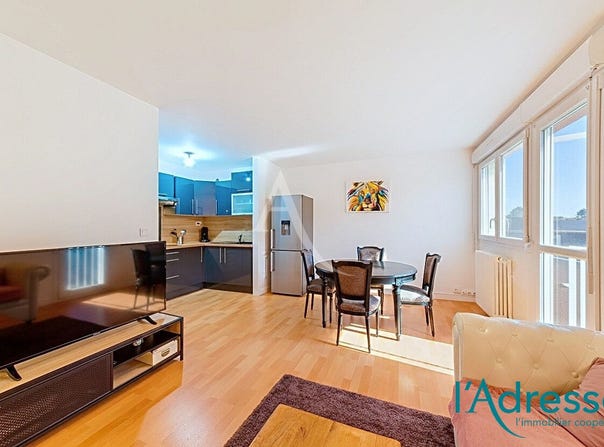 LAVAL, Pays de la Loire 53000