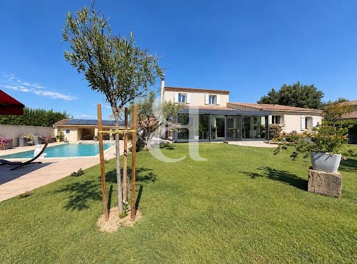 Robion, Provence-Alpes-Côte d'Azur 84440
