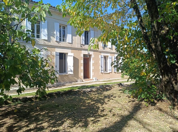 Coutras, Aquitaine 33230
