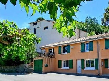 Roquebrun, Languedoc-Roussillon 34460