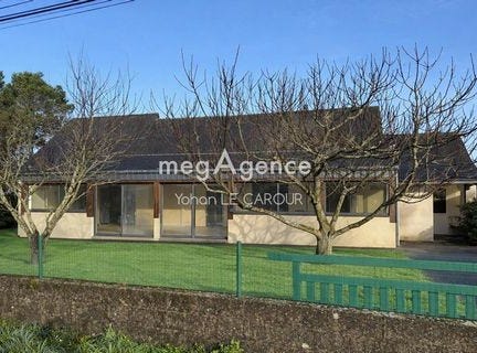 Saint-Ave, Bretagne 56890
