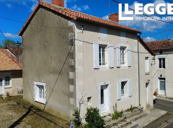Saint-Laurent-de-Céris, Nouvelle-Aquitaine 16450