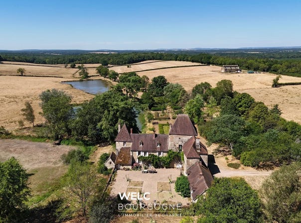 Corbigny, Burgundy 58800
