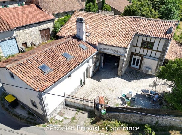 Saint-Estèphe, Aquitaine 24360