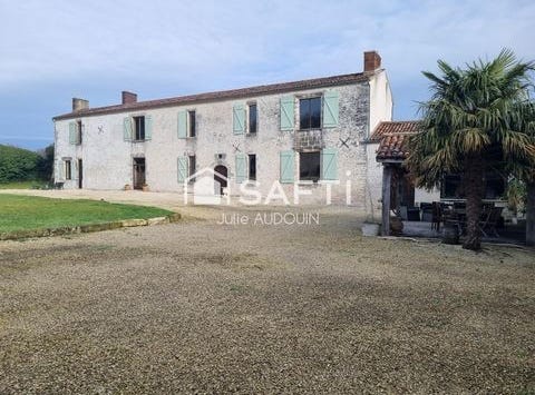 Chives, Poitou-Charentes 17510