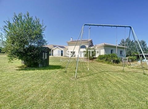 Laruscade, Aquitaine 33620