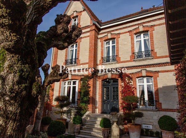 Troyes, Champagne-Ardennes 10000
