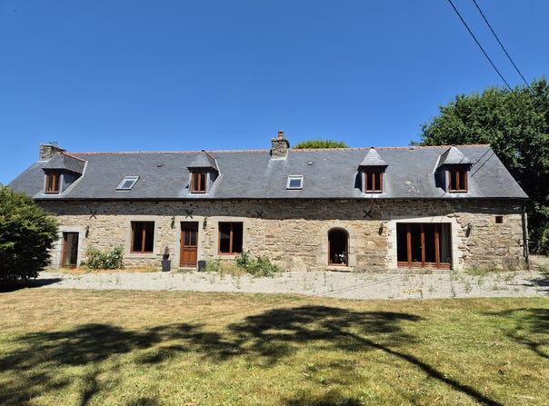 Lanrivain, Brittany 22480