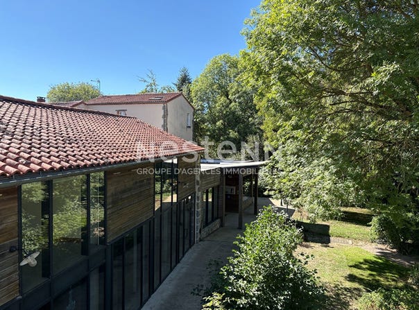 Nueil-les-Aubiers, Poitou-Charentes 79250