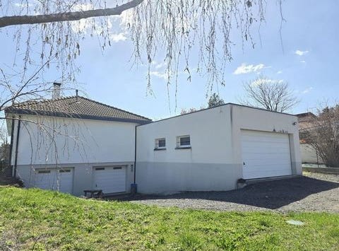 Perignat-Les-Sarlieve, Auvergne 63170