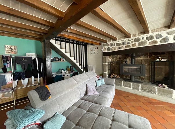 LACAPELLE BARRES, Auvergne-Rhône-Alpes 1523003