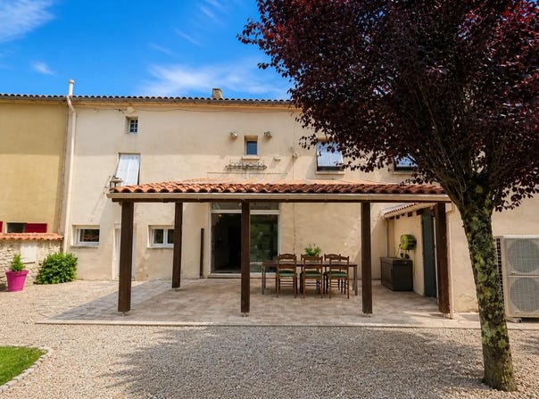 Mornac, Nouvelle-Aquitaine 16600