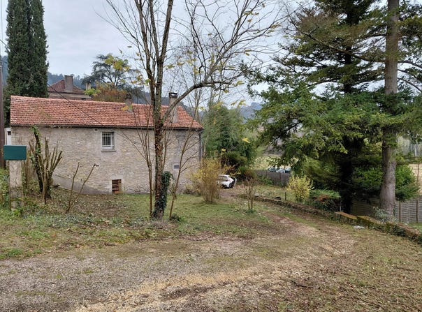 Albas, Lot 46140