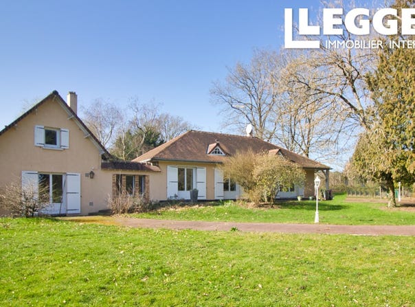 Le Mans, Pays de la Loire 72100