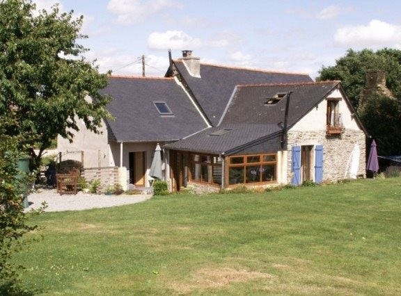 Helléan, Brittany 56120