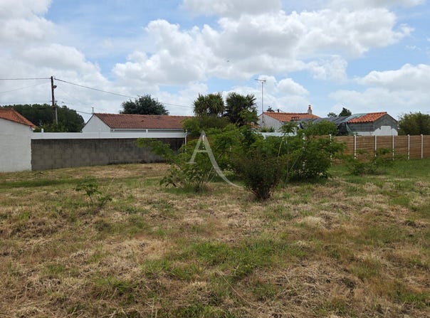 COMMEQUIERS, Pays de la Loire 85220