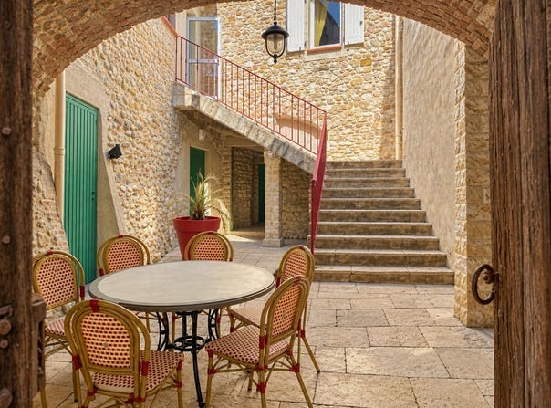 Barjac, Languedoc-Roussillon 30430