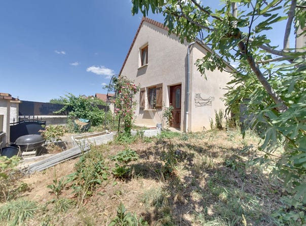 AUXERRE, Bourgogne-Franche-Comté 89000