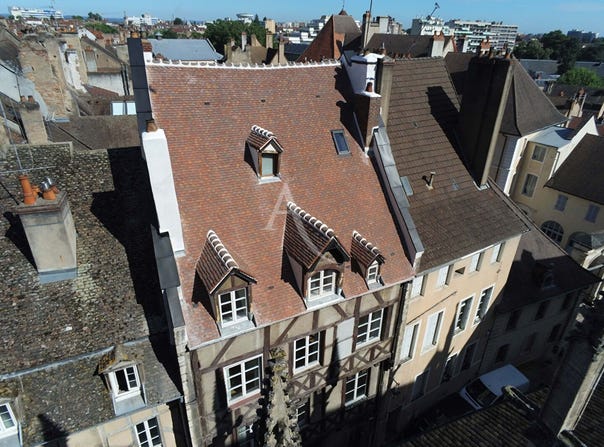 CHALON SUR SAONE, Bourgogne-Franche-Comté 71100