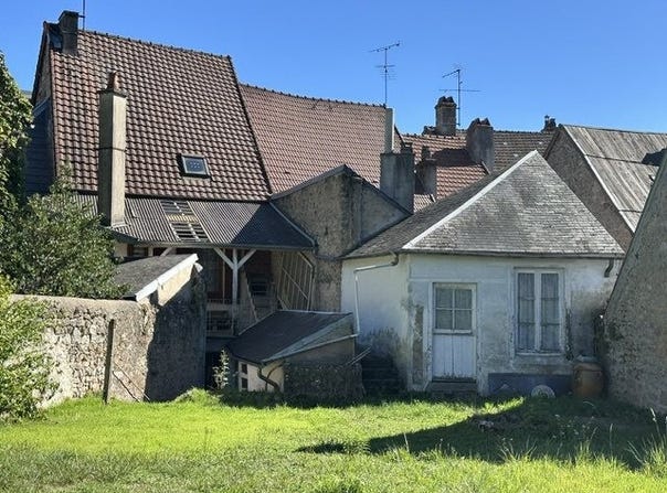 Lormes, Burgundy 58140