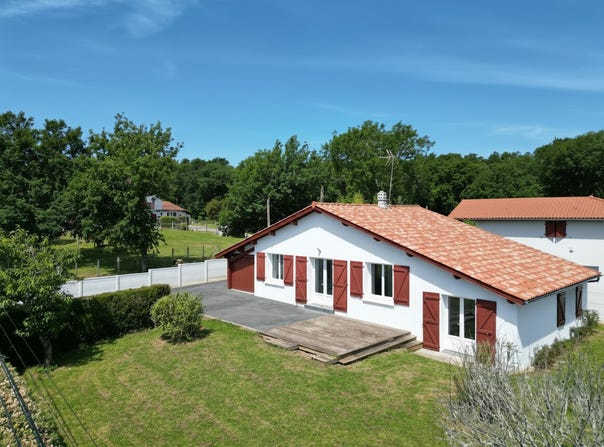 USTARITZ, Nouvelle-Aquitaine 64480