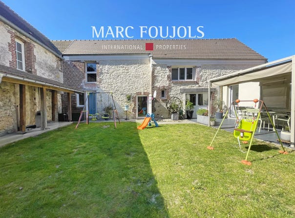 Senlis, Picardie 60300