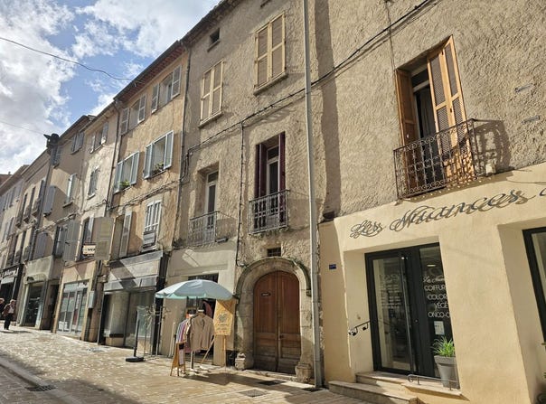Brignoles, Provence-Alpes-Côte d'Azur 83170