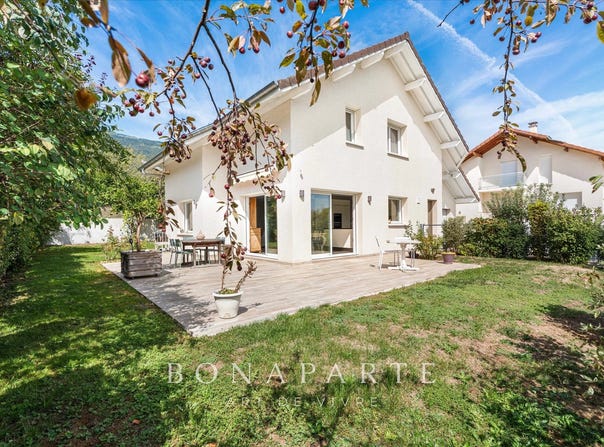 Thoiry, Rhône-Alpes 01710